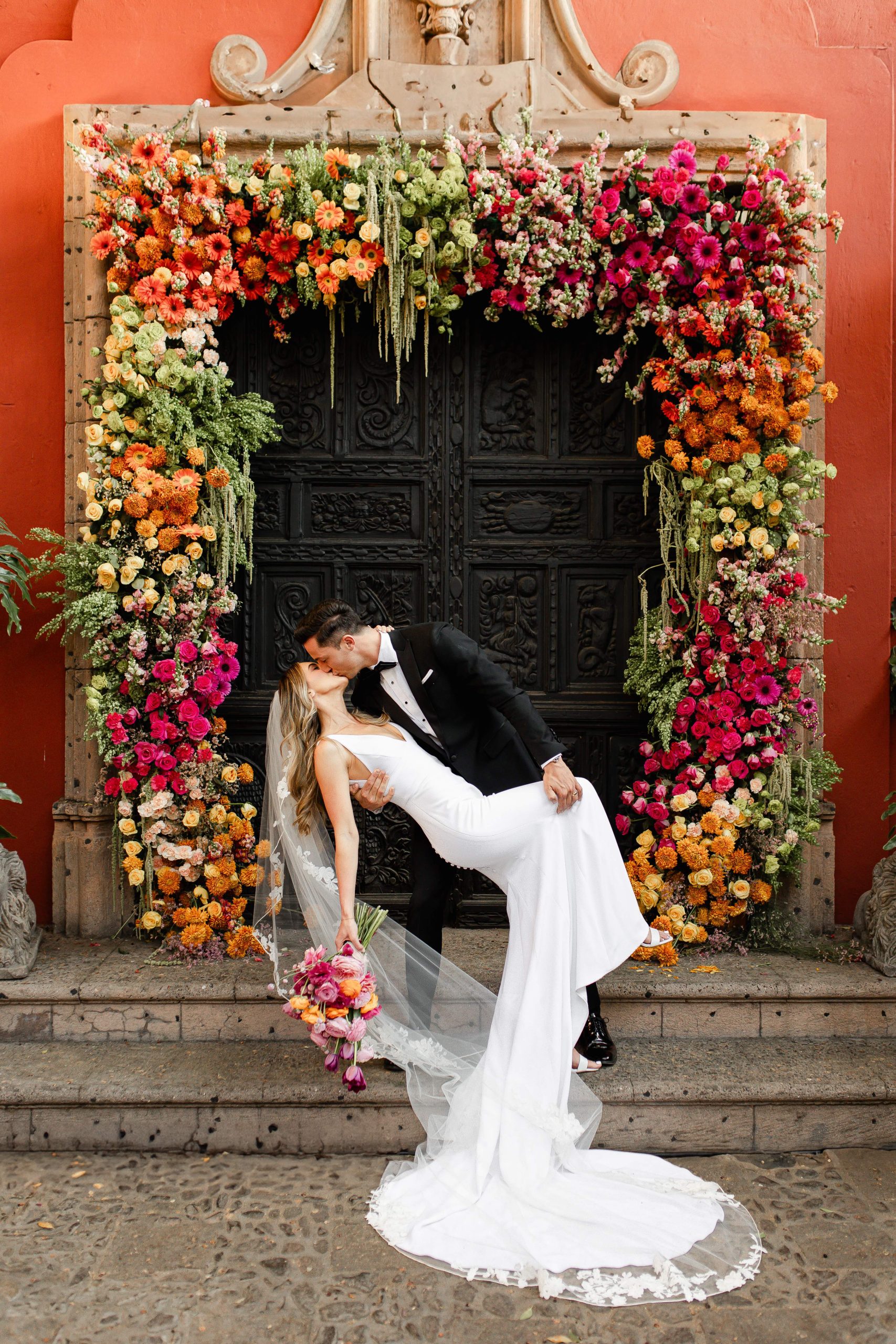 MCKENNA & JOHN SNEAK PEEK